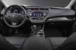 Toyota Avalon 2015 года